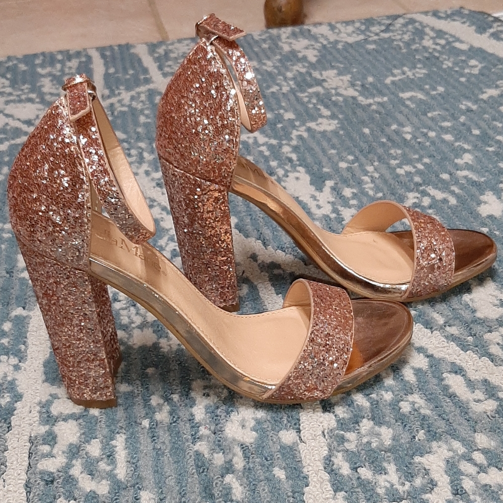 Rose gold glitter chunky high heel